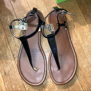 🟡 Black Thong Sandal